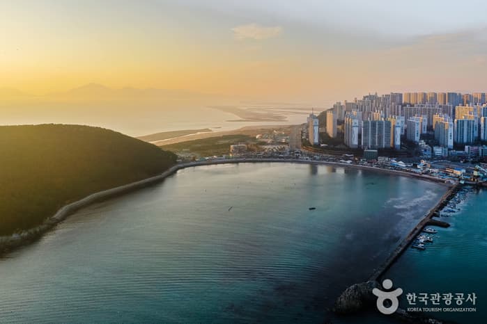 Route du littoral Moreundae-gil (해안누리길 몰운대길)