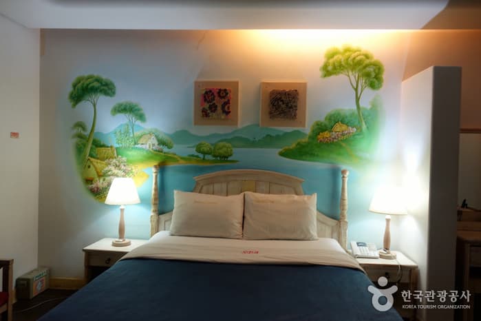 숙박_충남_파라다이스_일반실2