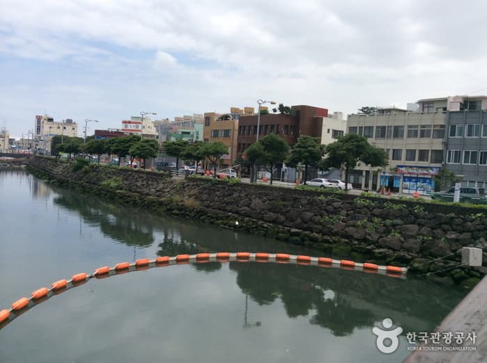 山地川（산지천）