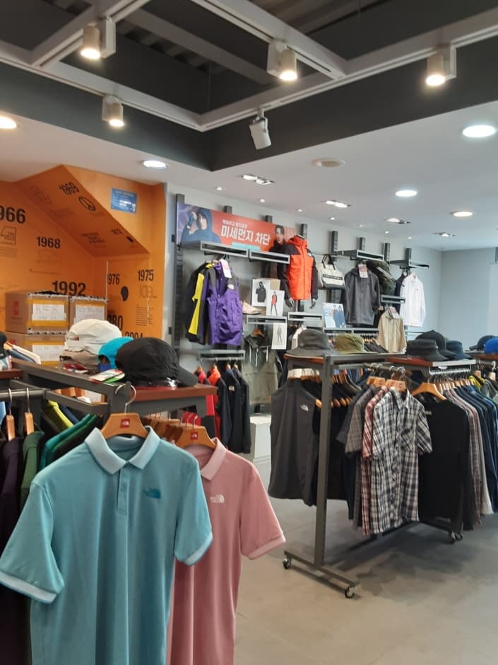 [事後免稅店] The North Face (束草店)(노스페이스속초점)