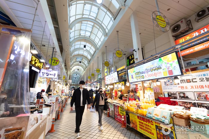 속초관광수산시장(구 중앙시장) 2