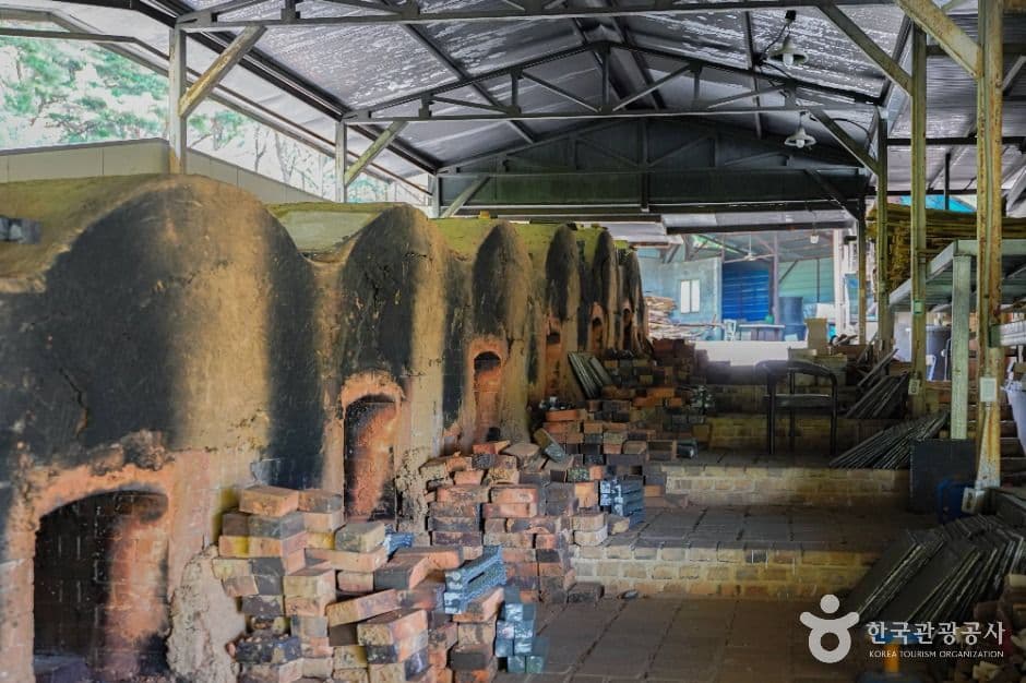 양산_신정희도예(신한균 사기장) (4)