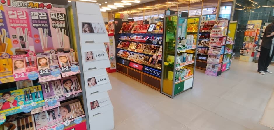 올리브영 상수역_2