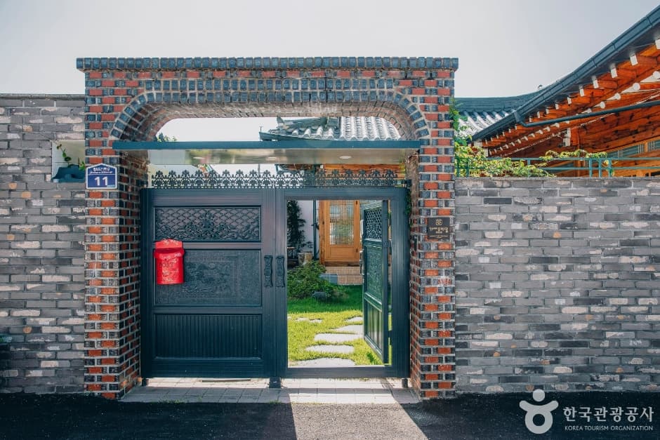 한옥스테이조아당_외부전경 4