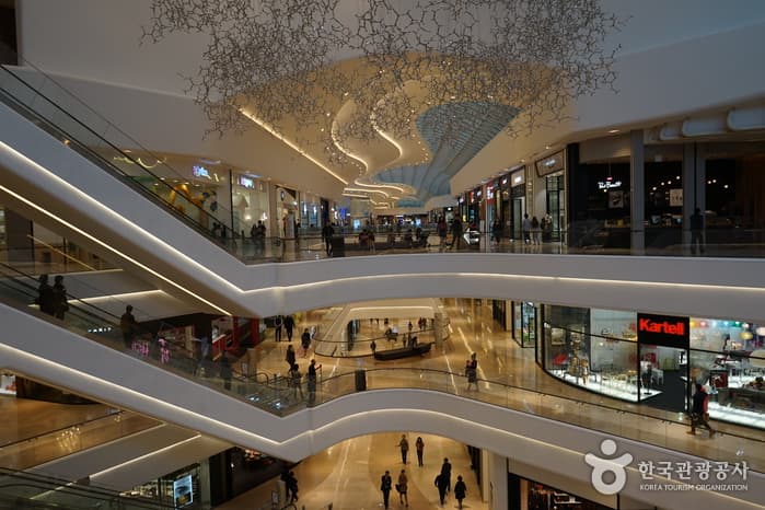 Starfield Hanam (스타필드 하남)