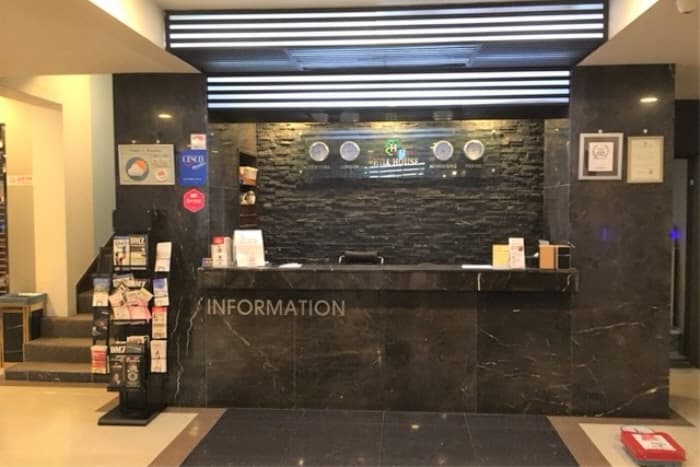 힐하우스호텔 프런트