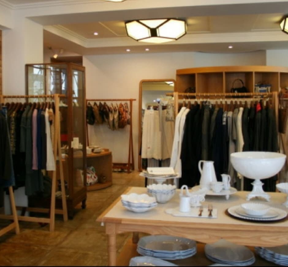 [事後免税店] Timbeullum（ティンブールム）2号店・キョンボックン（景福宮）（팀블룸2호점 경복궁）