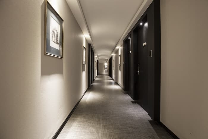 넘버25호텔_복도2