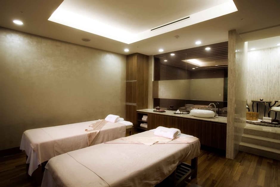 The Spa Hasta (더 스파 하스타)