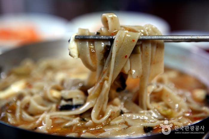 堤川餐廳(제천식당)