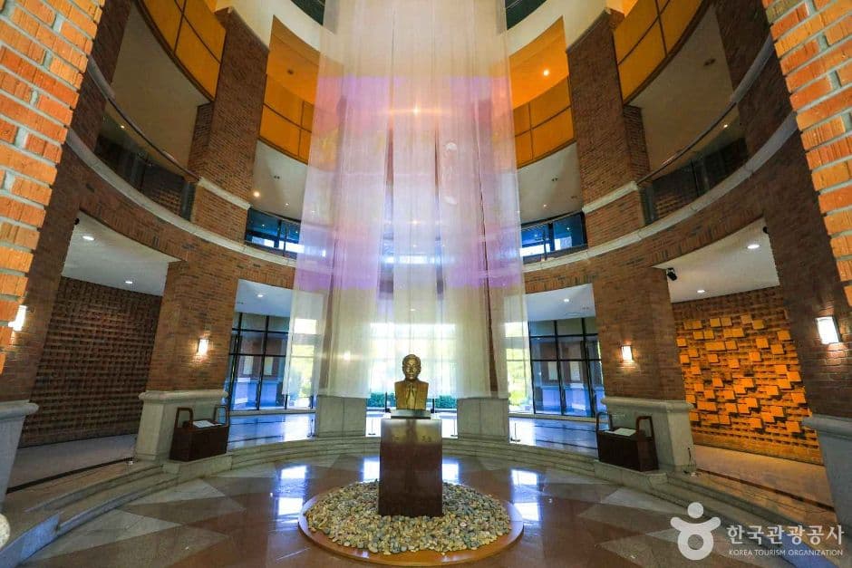 청강 만화역사박물관