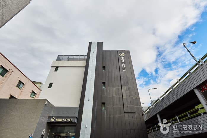 141ミニホテル(141미니호텔)