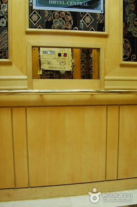 143074 센트럴관광호텔 