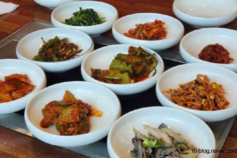 세종시_홀인원가든_음식_1