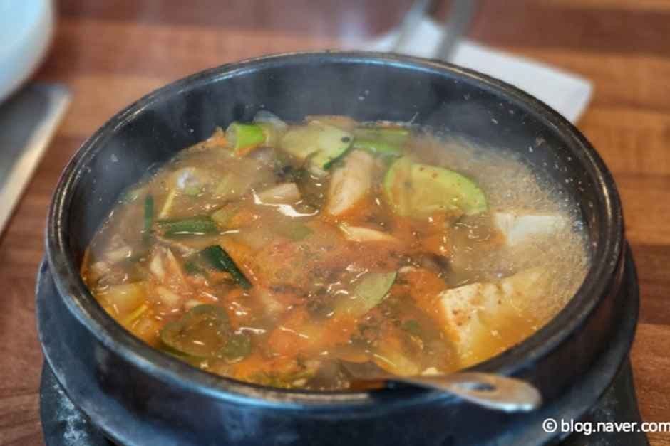 세종시_홀인원가든_음식_2