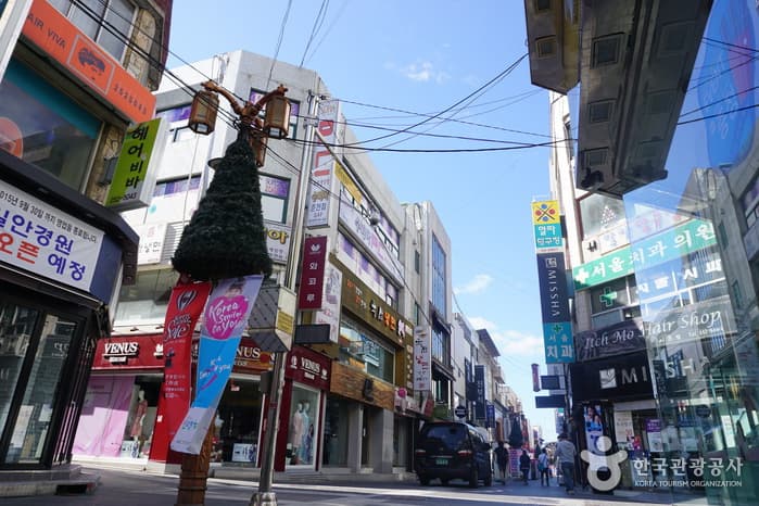 Myeongdong-Straße Chuncheon (춘천명동거리)