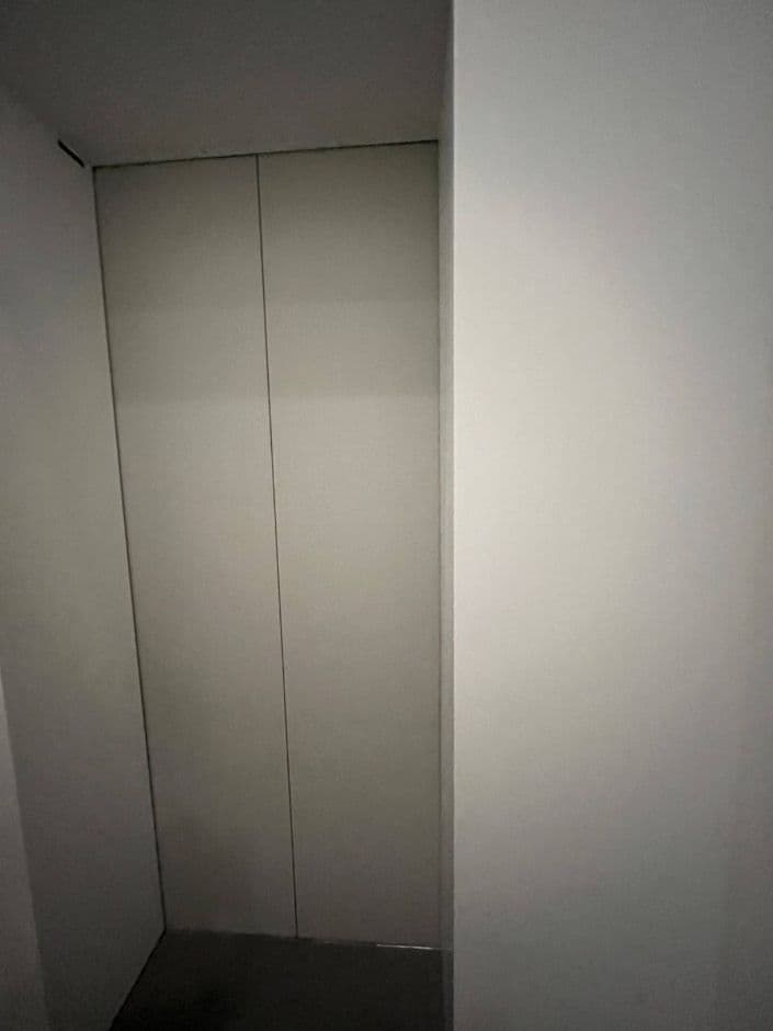 아모레퍼시픽 미술관_엘리베이터외부