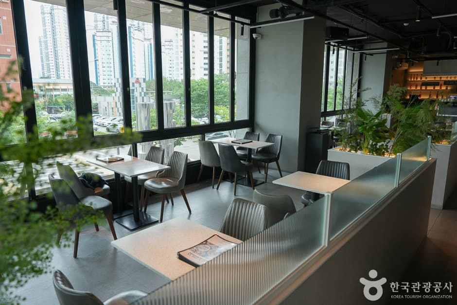 Brunch Bean Cheongna Branch (브런치빈 청라점)