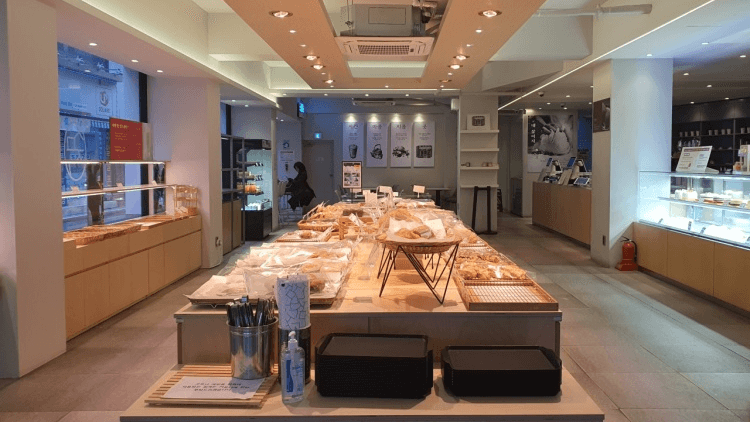 경북_포항시_시민제과_내부_1