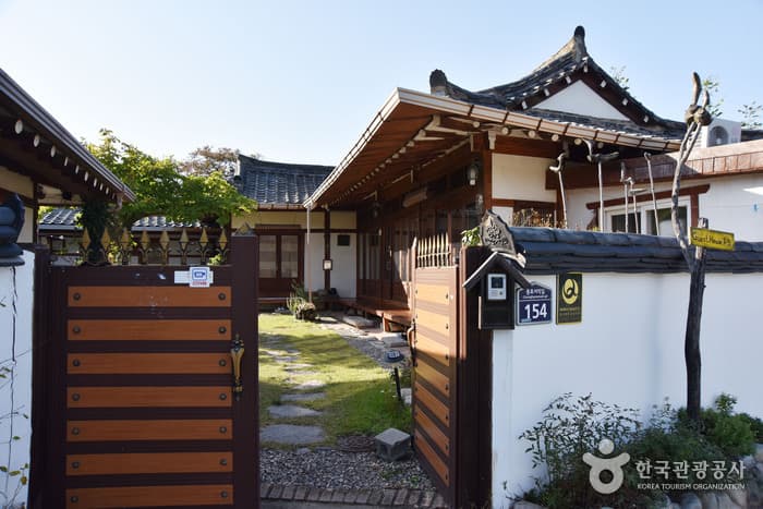 庆州休垣（경주휴원）