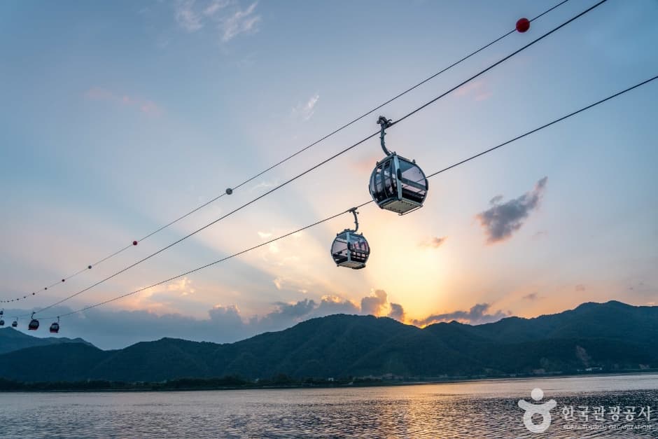 Teleférico del Lago del Monte Samaksan de Chuncheon (춘천 삼악산 호수케이블카)