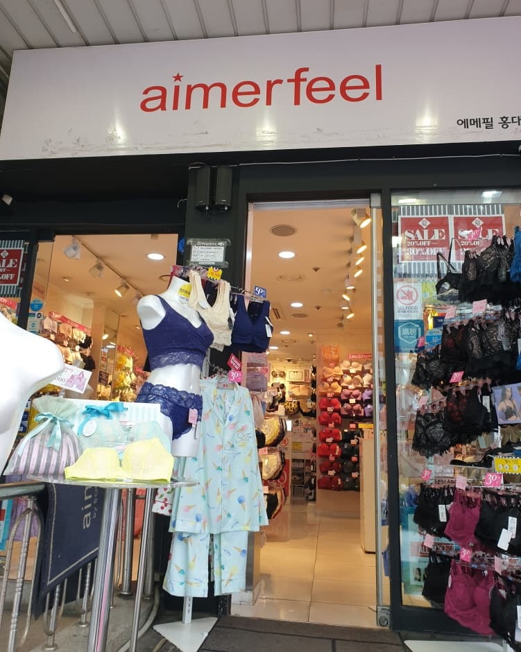 [事後免税店] AIMERFEEL（エメフィール）・ホンデ（弘大）店（에메필_홍대점）