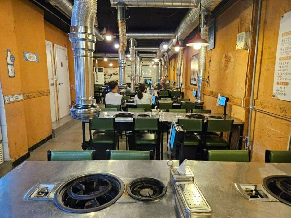 몽실식당_ 매장전경1