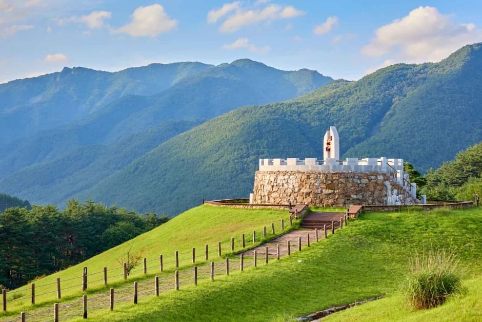 罗美智眼花园 (로미지안 가든)