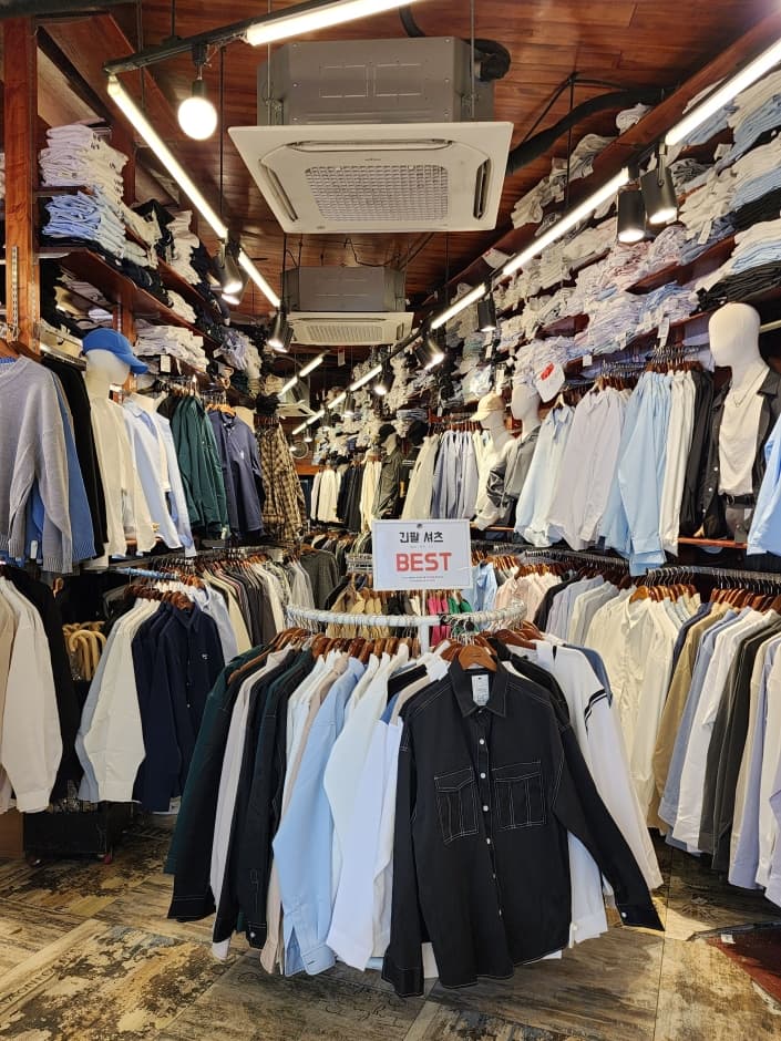 엠플레이그라운드 홍대본점 [Tax Refund Shop]  (2)