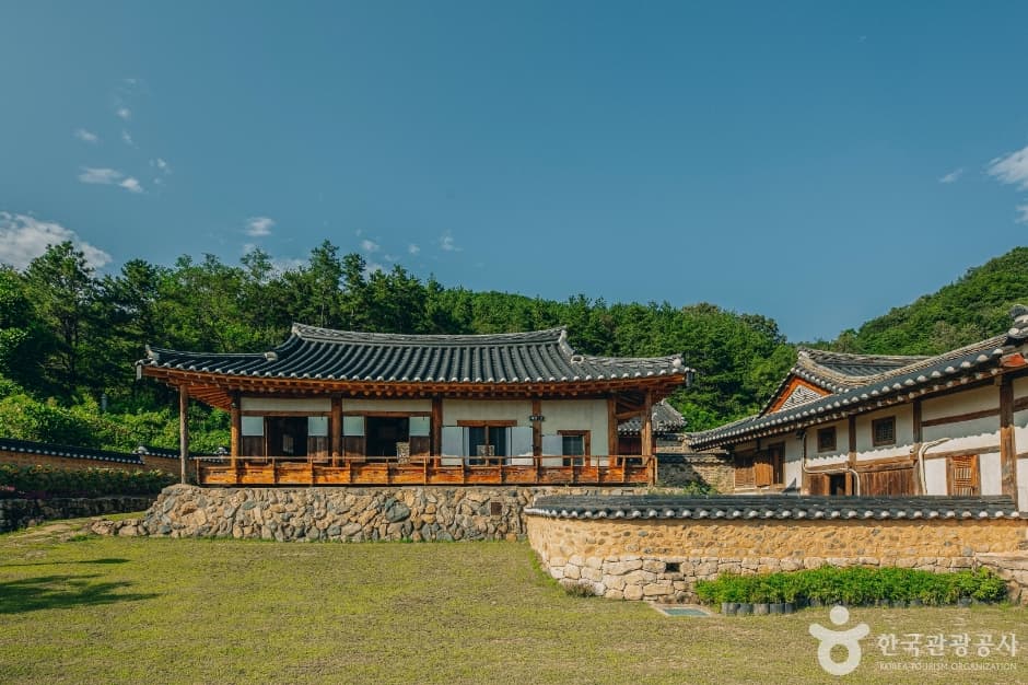 흥해배씨임연재종택_내부전경 3