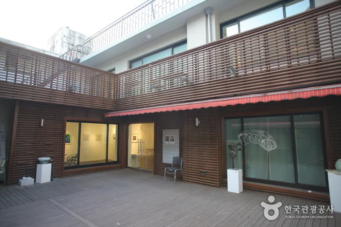 갤러리정 외부01