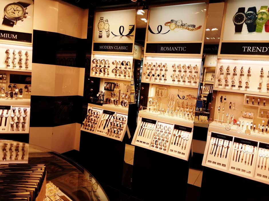 [事後免稅店] LLOYD (光復店)(로이드 광복)