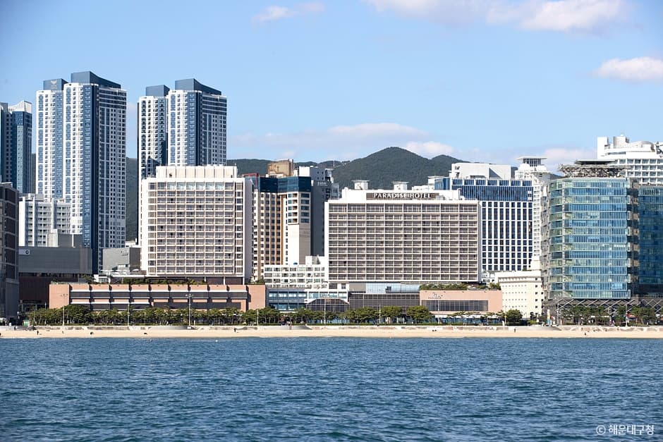 釜山百樂達斯飯店(파라다이스호텔 부산)