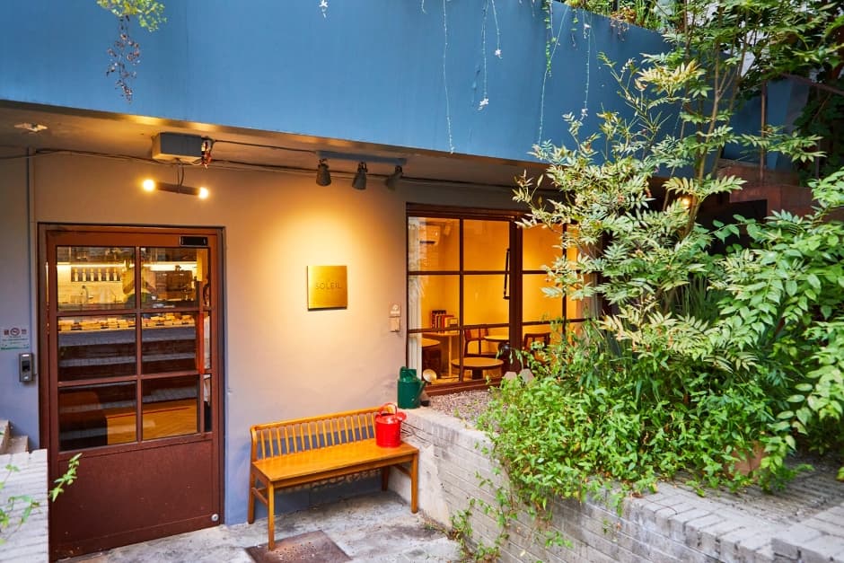 LE SOLEIL(르솔레이)