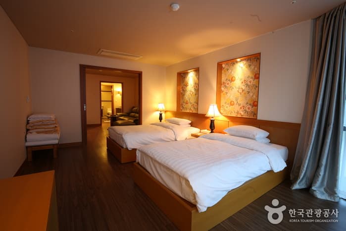 숙박_부산_해운대선셋호텔_디럭스트윈_5
