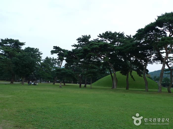 慶州 武烈王陵、太宗武烈王陵碑（경주 무열왕릉, 태종무열왕릉비）
