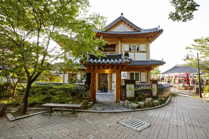 Gyodonggaon / 교동가온