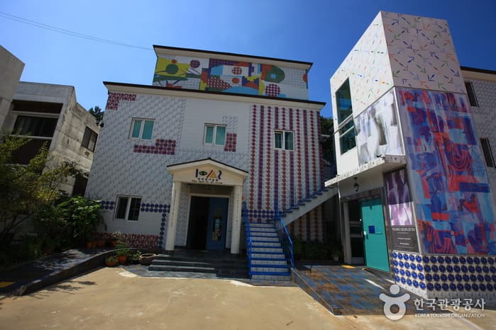 전혁림미술관_03