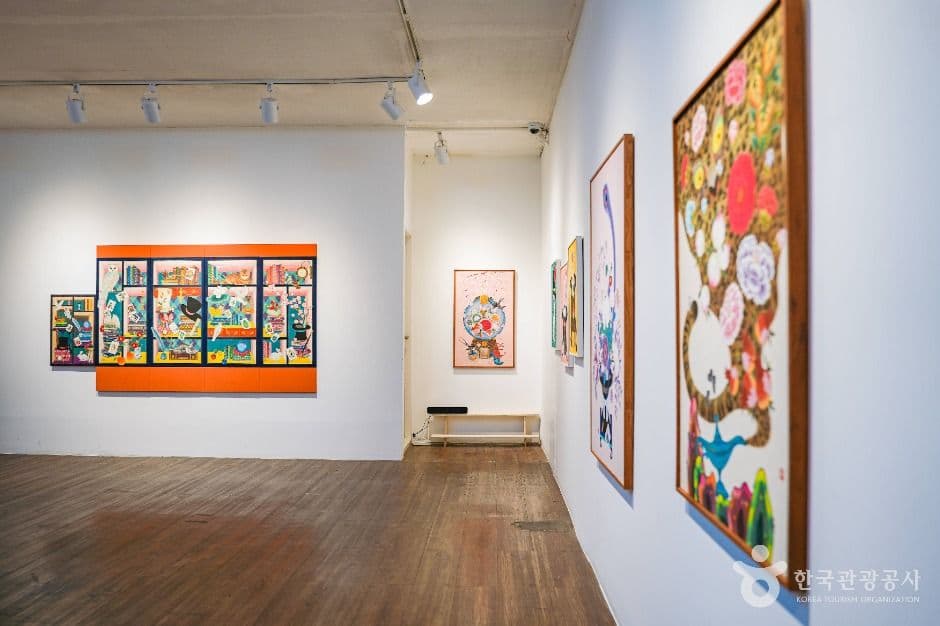 하나아트갤러리