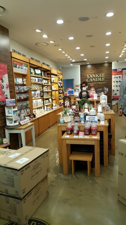 [事後免税店] YANKEE CANDLE（ヤンキーキャンドル）・COEX（양키캔들 코엑스）