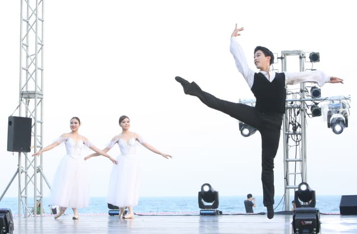 Festival Internacional de Danza de Busan (부산국제무용제)