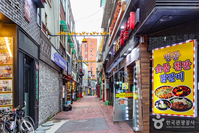 춘천 명동 닭갈비 골목 3