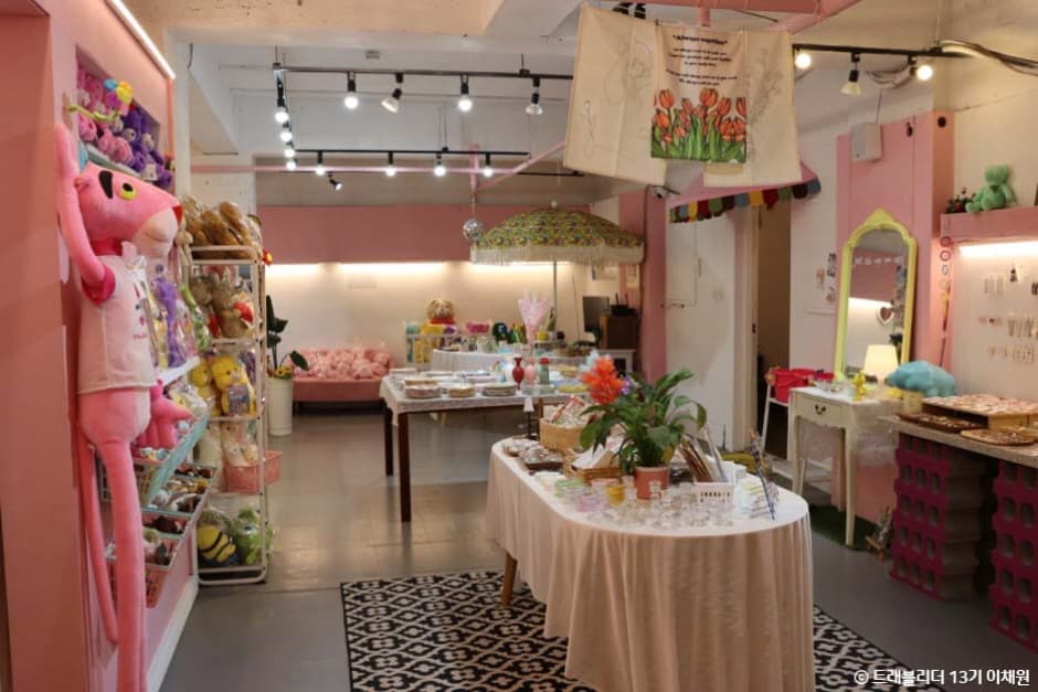 부산_수영_분홍이네_풍경2