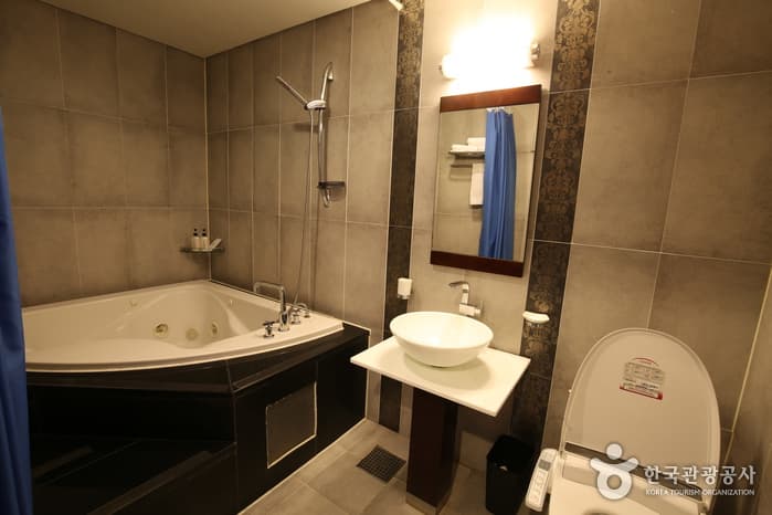 숙박_부산_해운대선셋호텔_패밀리스위트_3