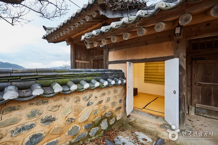 경북_경주_향단_문간방1