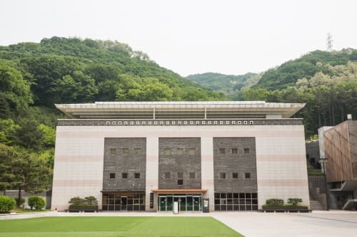 Национальный музей корейской традиционной музыки (국립국악박물관)