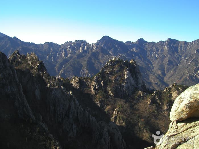 Fortaleza Gwongeumseong del Monte Seoraksan (설악산 권금성)