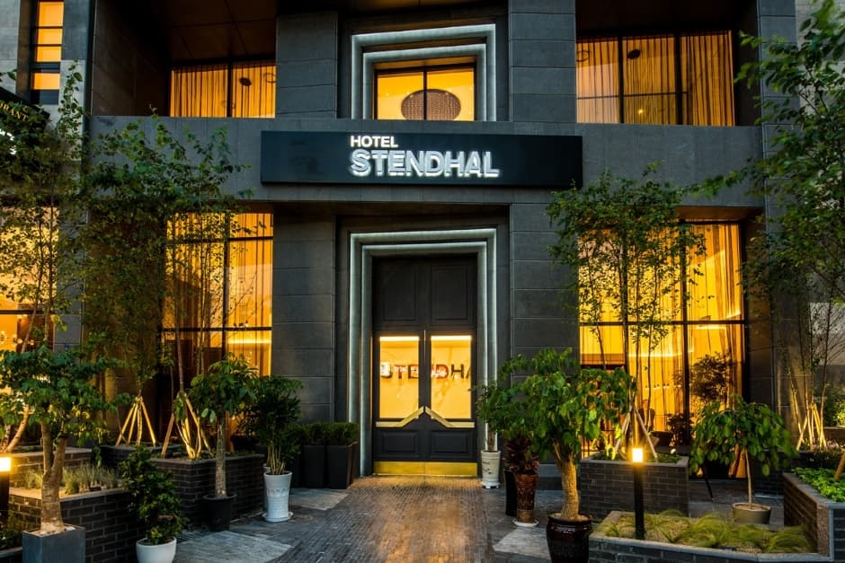 스탕달호텔