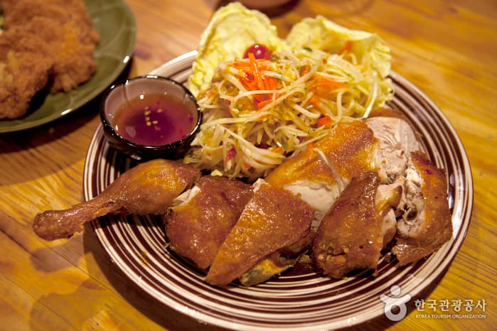 TUKTUK NOODLE THAI(툭툭누들타이)