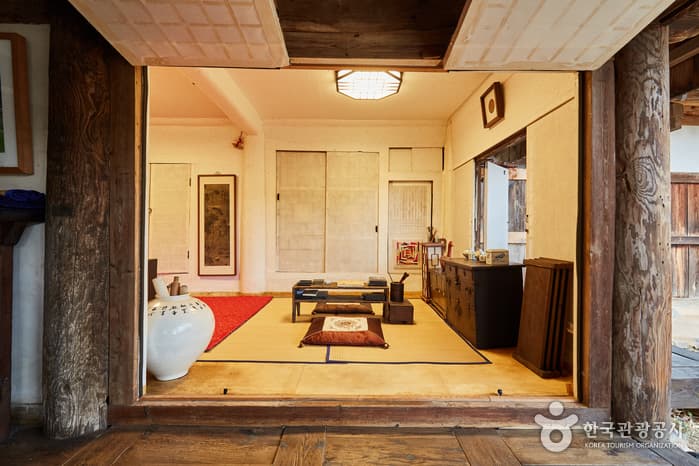 경북_경주_향단_사랑채_사랑방1